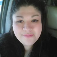Elizabeth Elias Photo 41