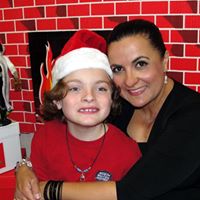 Lorraine Mccullough Photo 11