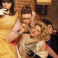 Leah Rosenthal Photo 9