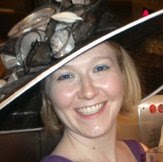 Claire Arnold Photo 30
