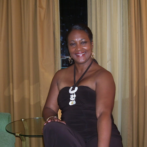 Denise Hall Photo 40