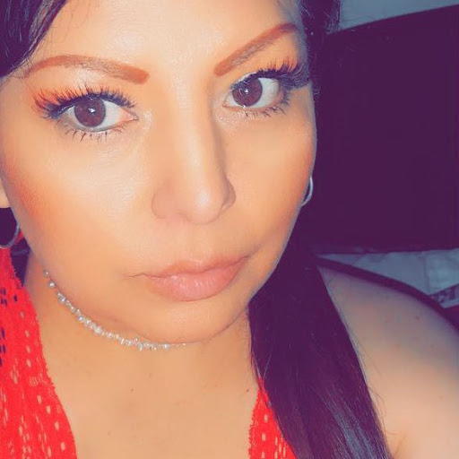 Elizabeth Mendez Photo 25