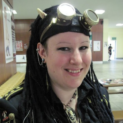 Suzie Robinson Photo 12