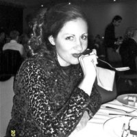 Amy Farrar Photo 9