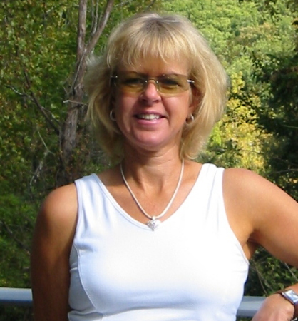 Rebecca Bowman Photo 21