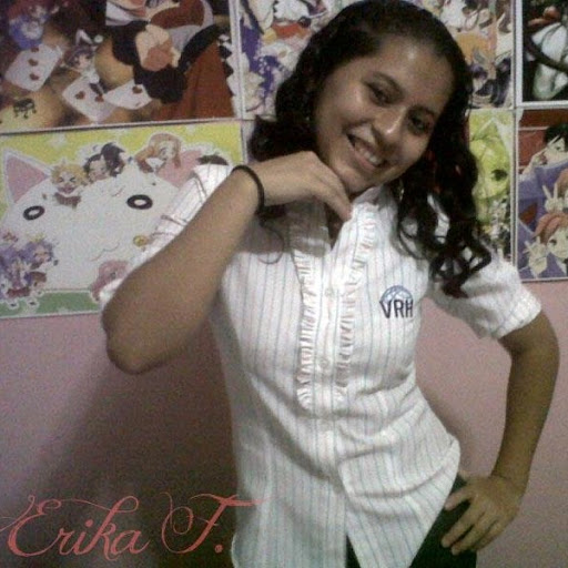 Erika Fuentes Photo 23