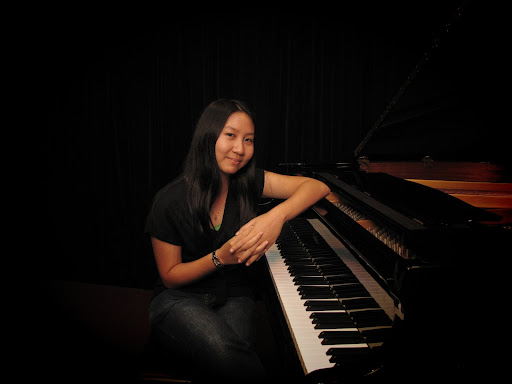 Michelle Wong Photo 23