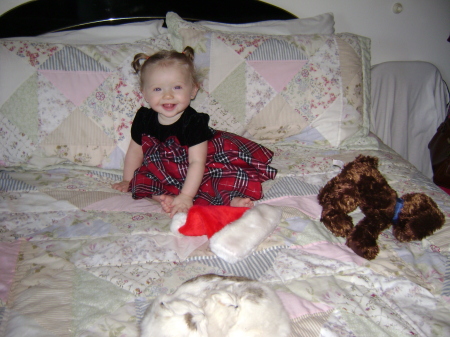 Kelly Lyon Photo 12