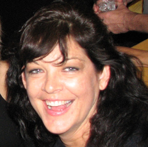 April Murphy Photo 17