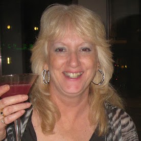 Debbie Davis Photo 4