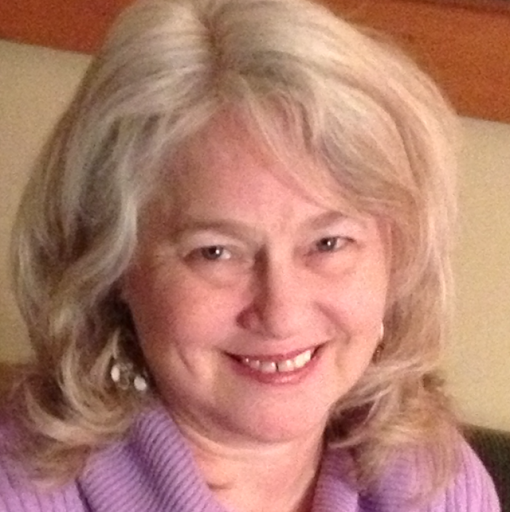 Beverly Hunter Photo 25
