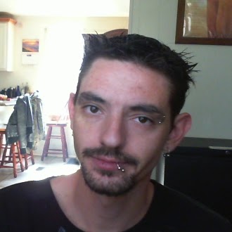 Wesley Reynolds Photo 36
