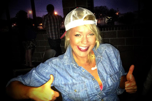 Kristin Costello Photo 29