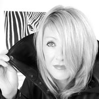 Angela Mckinnon Photo 21