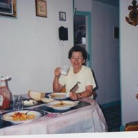 Linda Mckinnon Photo 25