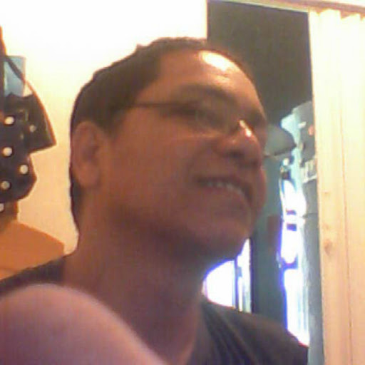 Luis Angelo Photo 23