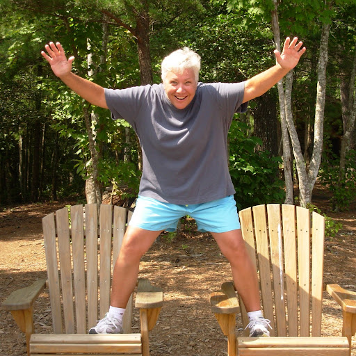 Sandy Schmidt Photo 28