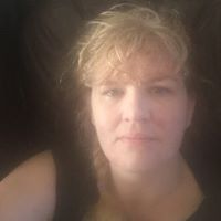Amy Hollingshead Photo 5