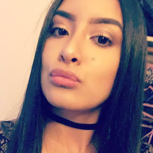 Veronica Reyes Photo 38