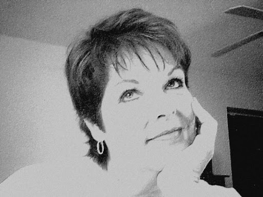 Teresa Worth Photo 22