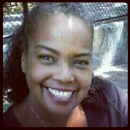 Minerva Calderon Photo 21