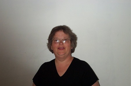 Lisa Rowe Photo 17