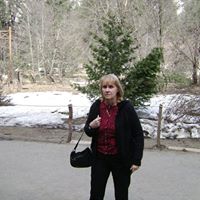 Eileen Roberts Photo 25