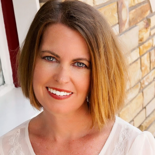 Jennifer Schmid Photo 39