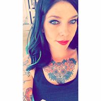 Christina Claxton Photo 9