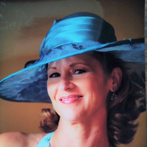 Sara Sewell Photo 29