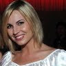 Sarah West Photo 11