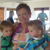 Kathryn Hurley Photo 27