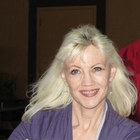 Charlotte Lee Photo 7