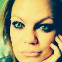 Samantha Myers Photo 30