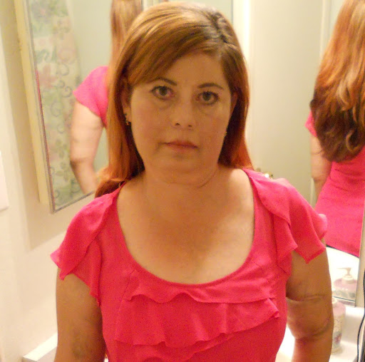 Julie Nunez Photo 20