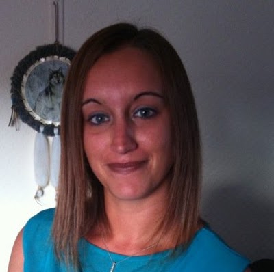 Lindsay Hunt Photo 14