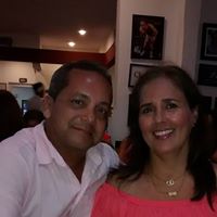 Diana Robles Photo 22