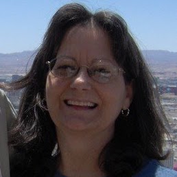 Lynn Barker Photo 24