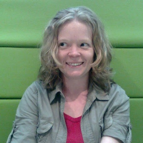 Caroline Perkins Photo 35