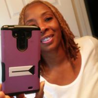 Leslie Daniel Photo 29