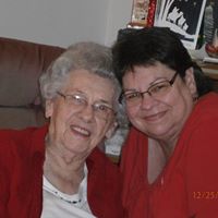 Linda Tipton Photo 30