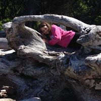 Jennifer Bourdeau Photo 12