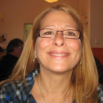 Louise Hamilton Photo 30