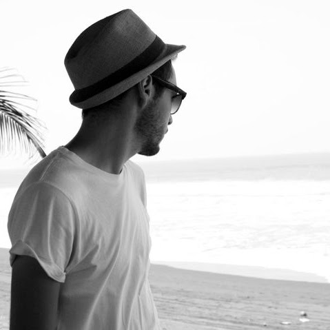 Jorge Medina Photo 27