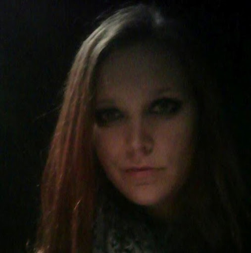 Crystal Hastings Photo 32