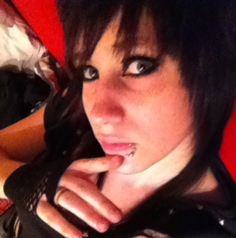 Janine Kemp Photo 22