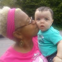 Yvette Taylor Photo 21