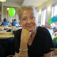Therese Young Photo 11