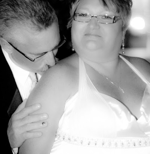 Lisa Huntley Photo 13