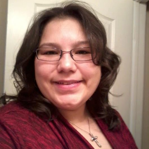 Amanda Alaniz Photo 15